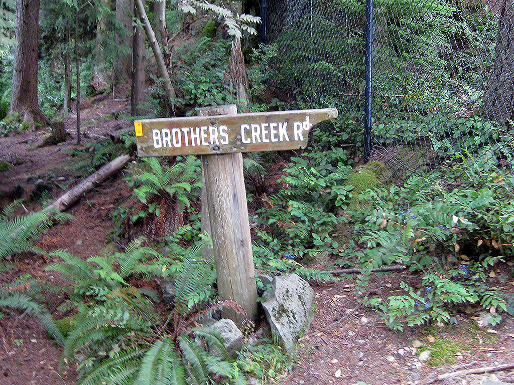Brothers Creek sign