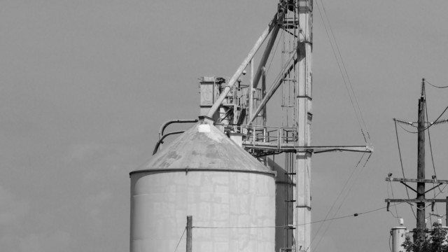 Railway silo near the Fraser River