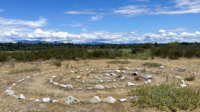 Mysterious ring of mystery