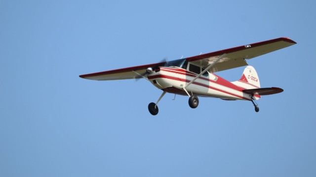 Private plane landing at Boundary Bay Airport. Private plane landing at Boundary Bay Airport.