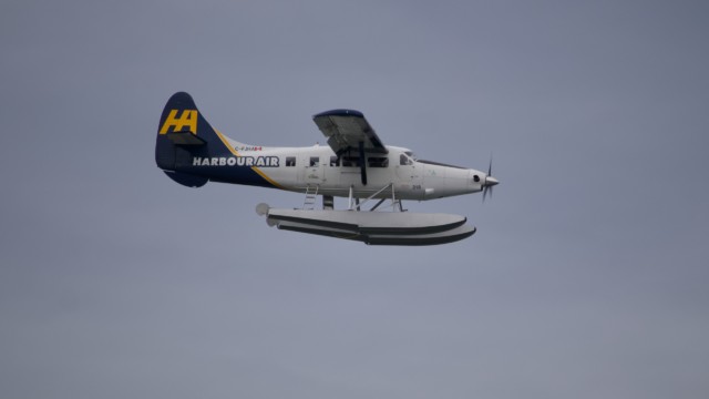 Harbour Air seaplane coming in to land