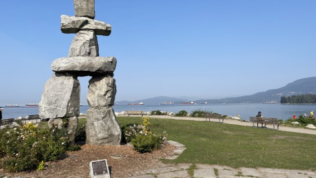 Inukshuk, English Bay in the background