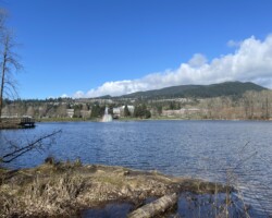 Rainbow on the fountain.